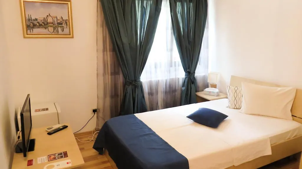 City Garden Rooms&Apartments Boekarest Roemenië