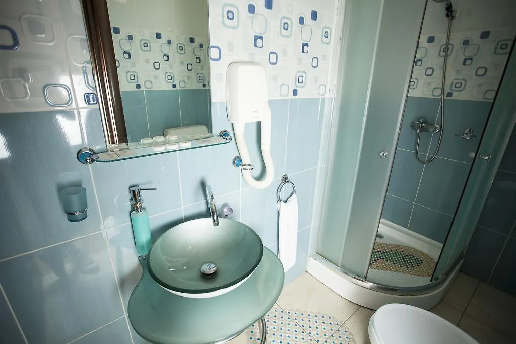 City Garden Rooms&Apartments Boekarest Bed & Breakfast