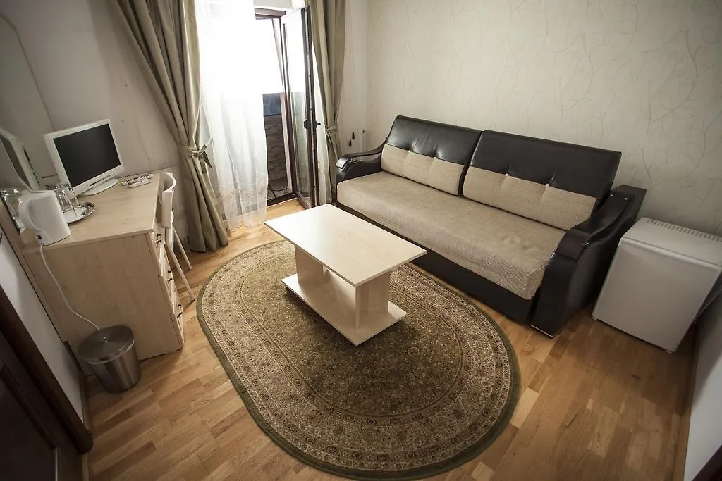 City Garden Rooms&Apartments Boekarest Bed & Breakfast
