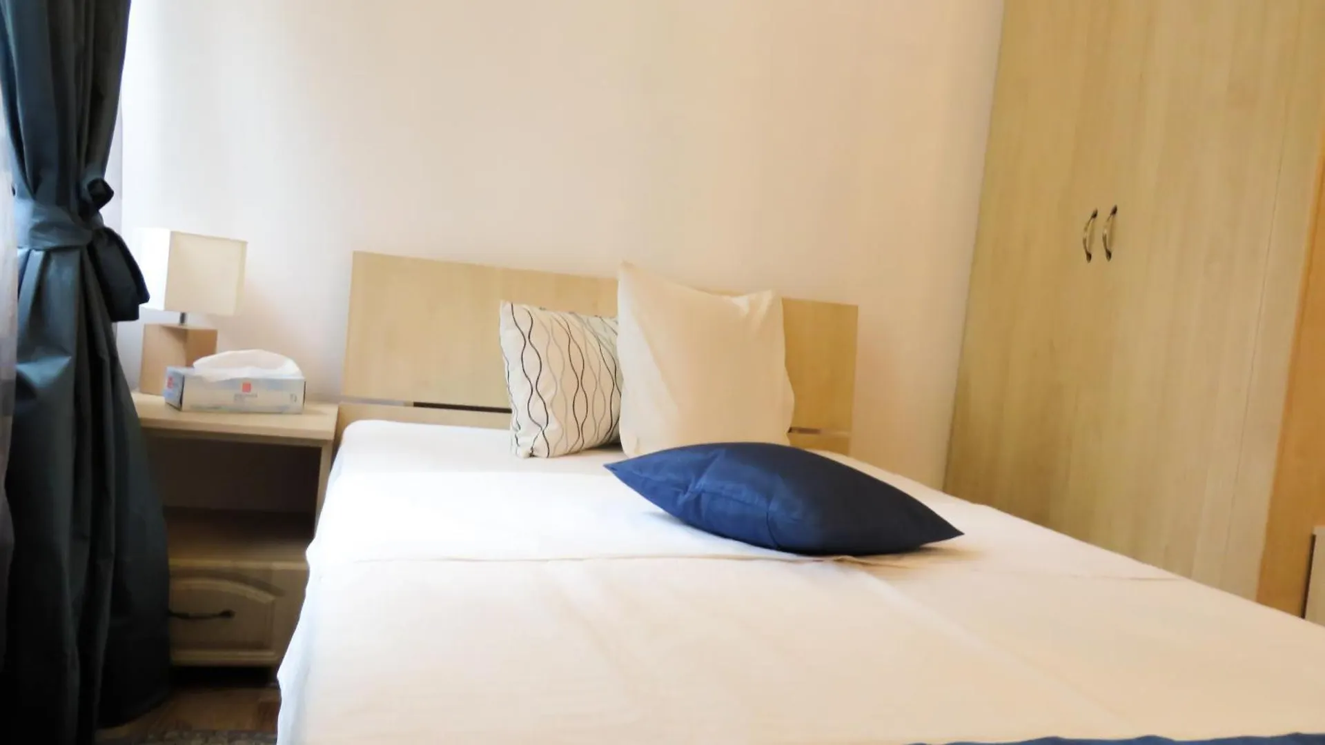 *** Bed & Breakfast City Garden Rooms&Apartments Boekarest Roemenië